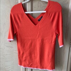 Ann Taylor Fitted Pink and Orange Short Sleeve Tee